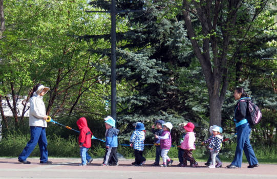 Calgary - Peuterclubje in het park
