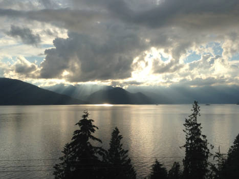 Vancouver - Sunset from my sons teras at Lions Bay