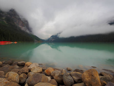 Lake Louise - Misty morning