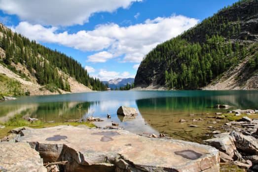 Banff National Park - The beauty of Lake Agnes