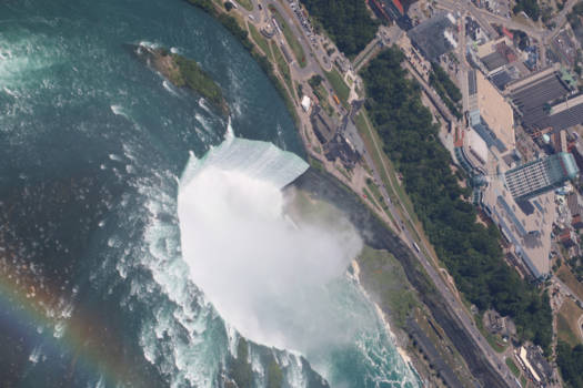 Canada - Niagara falls van uit de helicopter