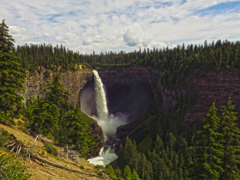 Victoria (Canada) - Helmcken Falls