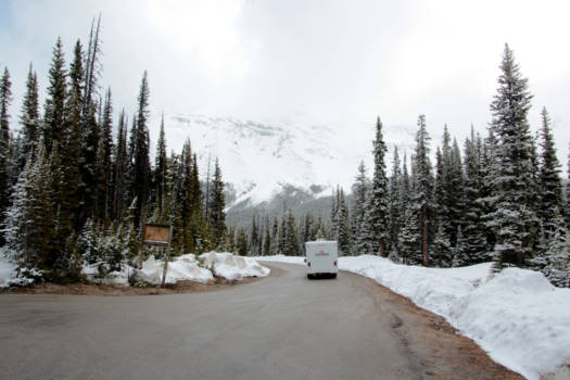 Banff National Park - De weg voor ons alleen