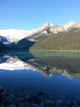 Canada - Morning view Lake Louise