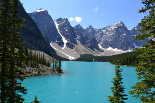 Canada - Valley of the ten peaks