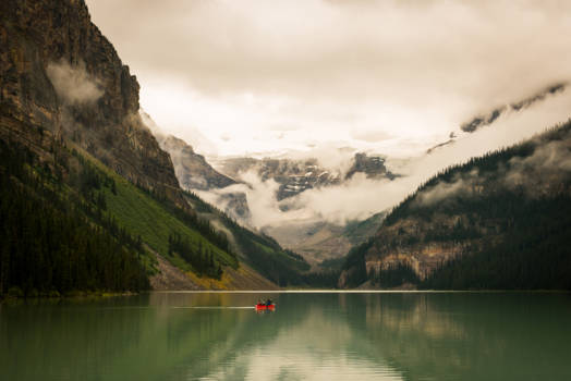 Lake Louise - Quiet Lake Louise