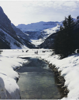 Lake Louise - Beautiful Lake Louise in winter time
