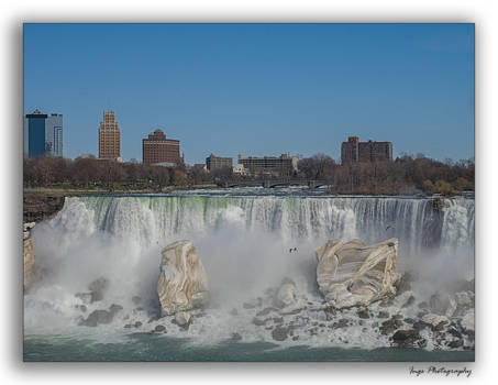 Niagara Falls - icy falls