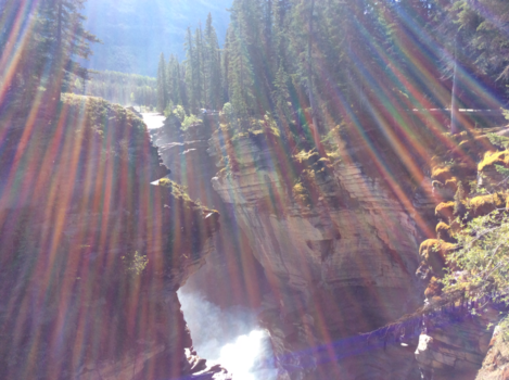 Canada - Regenboog bij de waterval