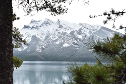 Canada - Lake minnewanka, alberta
