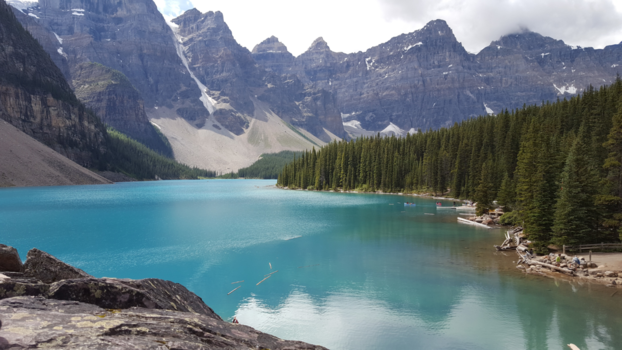 Calgary - Banf lake Morain