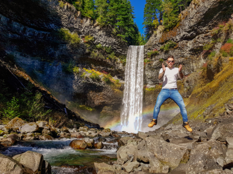 Canada - Jumping Jack @ Canada Brandywine falls