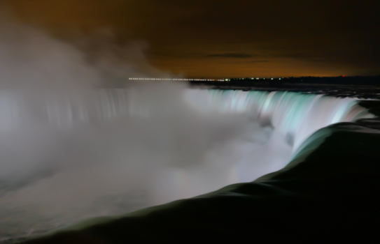 Niagara Falls - Niagara by Night