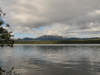 Canada - Een meertje op weg van White horse naar Dawson city