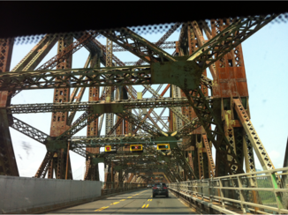 Québec - Brug over de St Lawrence, toegang tot de stad
