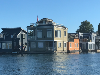 Vancouver Island - Floating village
